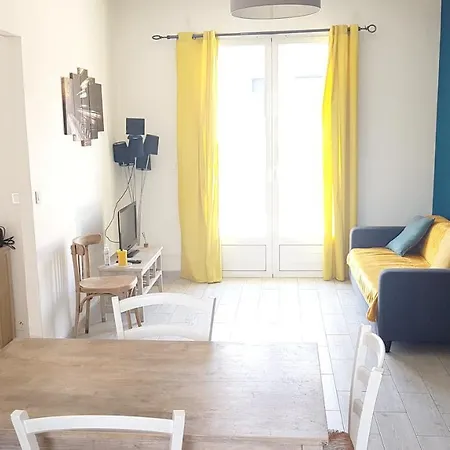 Maison De 2 Chambres A Lucciana Avec Magnifique Vue Sur La Montagne Jardin Clos Et Wifi A 5 Km De La Plage Casa vacanze